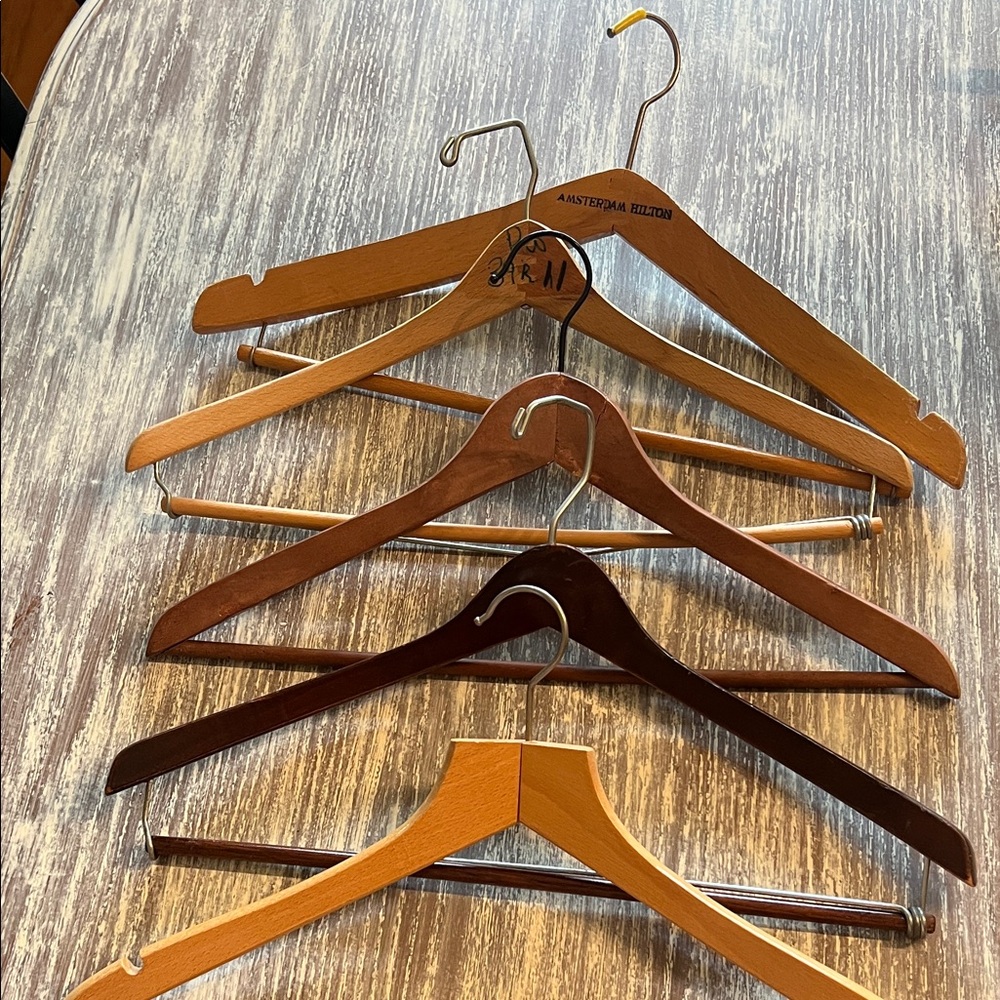 Set of 5 Vintage Wooden  Suit Hangers. Various styles. Exc condition